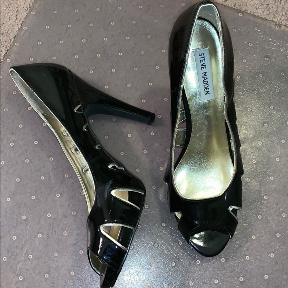 Steve Madden gold and black patent stiletto heels